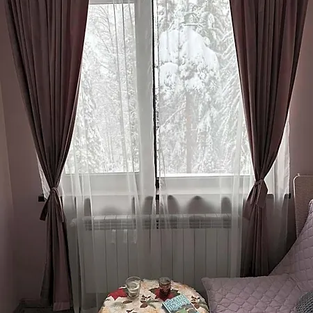 Mvs Gardens E28 Hotel 4*